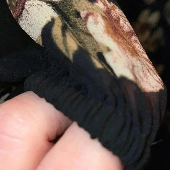 Astr Floral Dress- Small - Picture 6 of 7